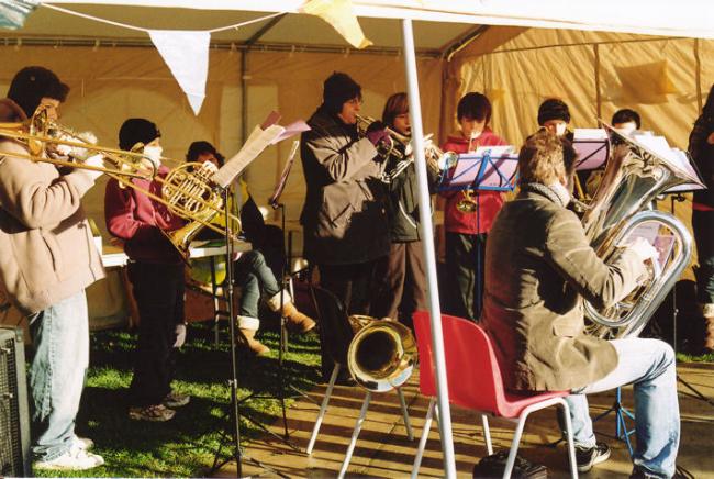 Sawston Village College Brass Band, Trumpington Christmas Fair, 27 November 2010. Photo: Andrew Roberts.