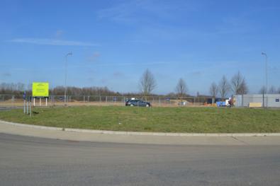Looking across the Addenbrooke’s Road roundabout. Photo: Andrew Roberts, 26 February 2012.