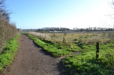 Looking along the path from Trumpington to Addenbrooke�s with the Virido site to the right, Clay Farm, 10 December 2014.