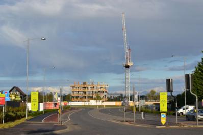 Construction work on the Abode site, from Shelford Road towards the Addenbrooke’s Road roundabout, Clay Farm. Photo: Andrew Roberts, 13 October 2012.