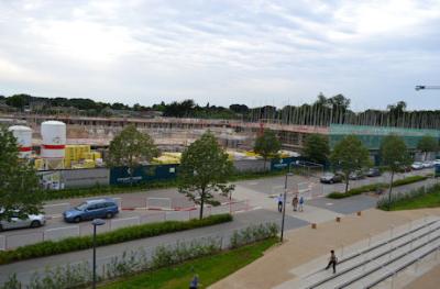Looking across the Aura development from Trumpington Community College. Photo: Andrew Roberts, 6 July 2016.