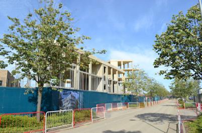 Construction work on apartments on the second phase of the Abode development, from Hobson Avenue. Photo: Andrew Roberts, 24 September 2016.