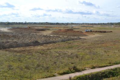 Earth moving in the Clay Farm green corridor. Photo: Andrew Roberts, 4 October 2011.