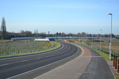 Looking towards the Skanska housing area from Addenbrooke’s Road bridge. Photo: Andrew Roberts, 2 December 2011.