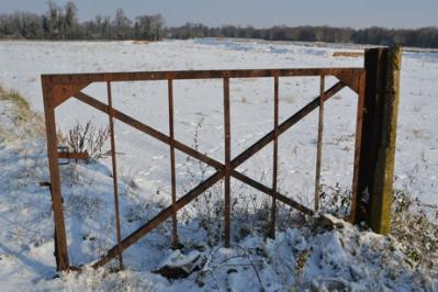 Looking past the old gate by the footpath across Clay Farm, after snow. Photo: Andrew Roberts, 10 February 2012.