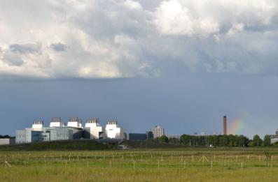 Looking towards Laboratory of Molecular Biology and Addenbrooke�s Hospital from the Clay Farm spine road, 8 June 2014.
