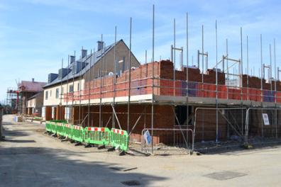 Progress with homes on Old Mills Road, Trumpington Meadows. Photo: Andrew Roberts, 21 April 2013.